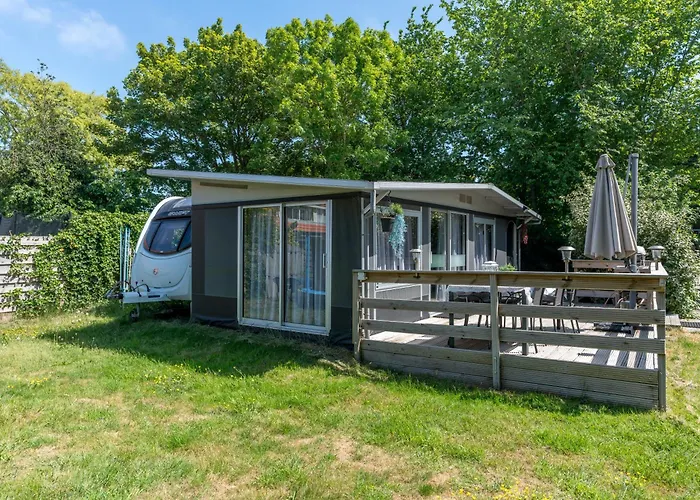 Glamping Luxe Caravan Camping *