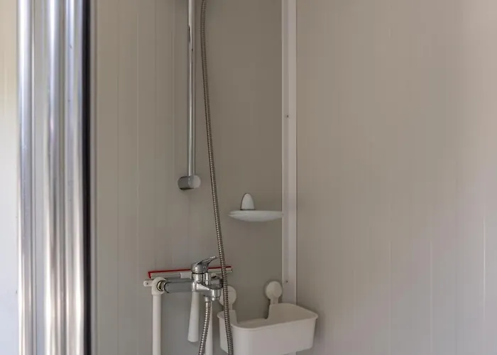 Camping Glamping Luxe Caravan *