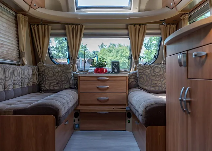 Glamping Luxe Caravan 营地