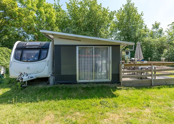 营地 Glamping Luxe Caravan *