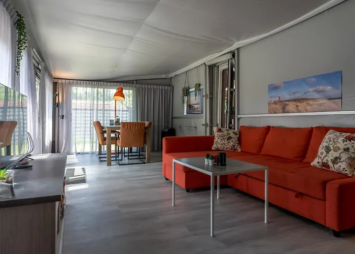 Glamping Luxe Caravan Oosterend (Texel)